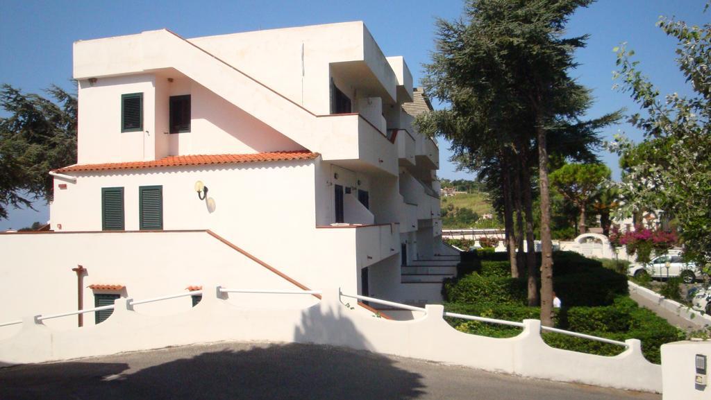 Ischia Uno Residence Forio  Exterior photo