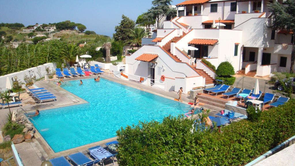 Ischia Uno Residence Forio  Exterior photo